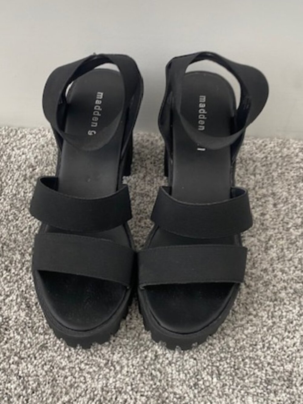 Madden Girl Chunky Platform Sandals Black Size 9 Lug Sole